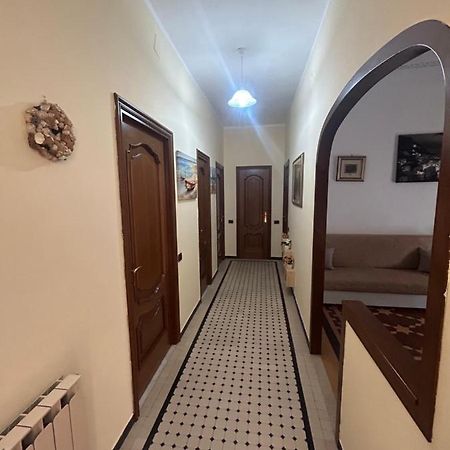 Апартаменты Ceka House Специя Экстерьер фото